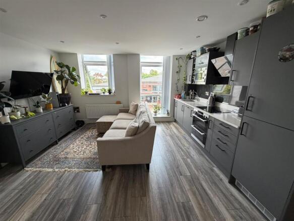 motion_photo_1946451227869016593.jpg