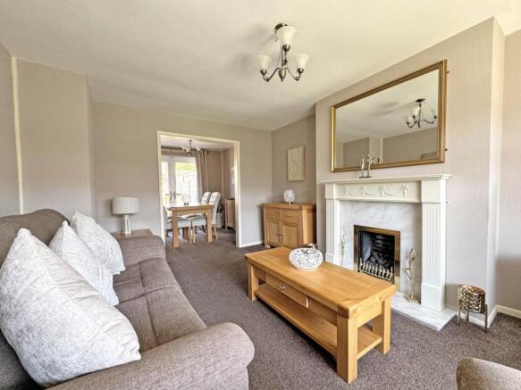 3 bed Semi-Detached for sale Image 8