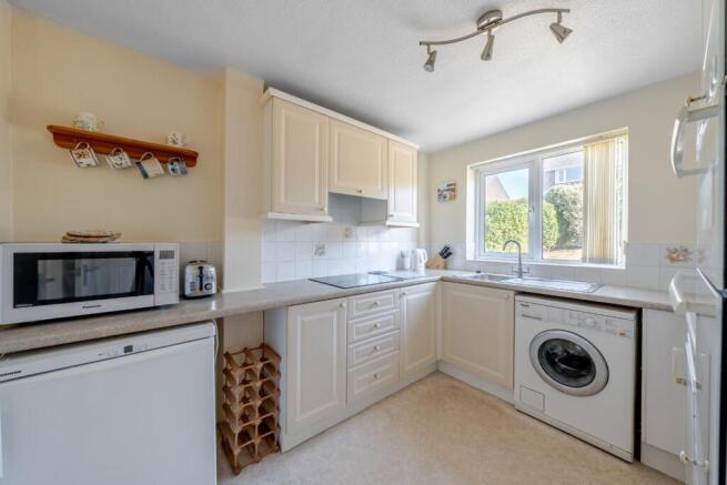 3 bed Detached for sale Image 4