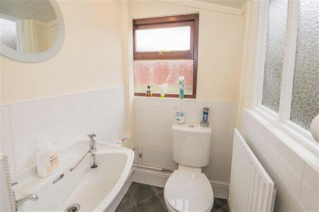 CLOAKROOM/WC