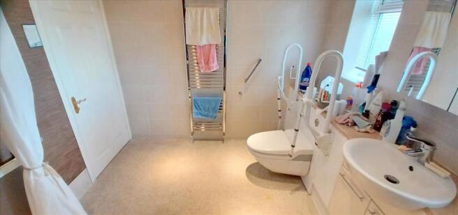 WET ROOM