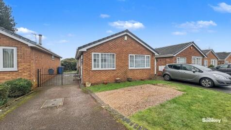Sandycliffe Close, Forest Town, NG19