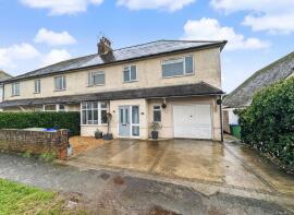 20, Broomfield Avenue, Peacehaven BN10 7AL