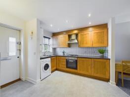 20, Adcocks Close, Loughborough LE11 1HZ