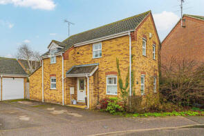 37, Laburnum Way, Rayleigh SS6 9GN
