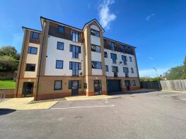 Apartment 10, Earls Court, Mulberry Close, Luton LU1 1BZ