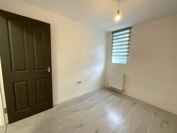 1 bed Flat to rent Image 7