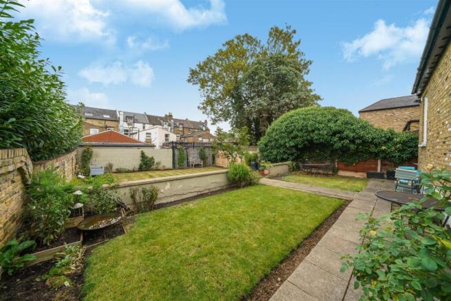 Flat B, 129 Wellmeadow Road - cXNLGzVWyHE33IsWUn49