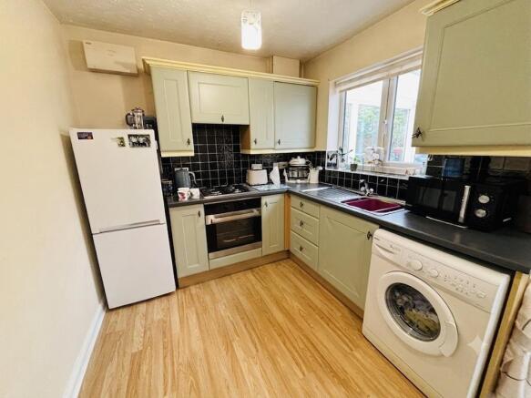 Fitted Dining Kitchen:
