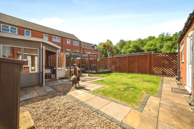 4 bed Detached for sale Image 4
