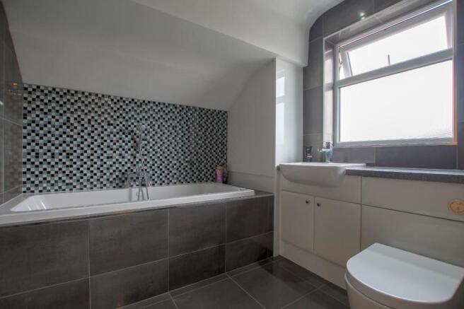 Family Bathroom/Wc
