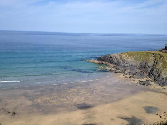 Polurrian Cove Beach