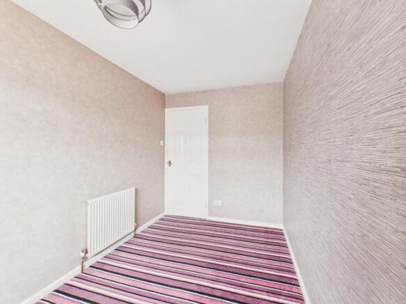 3 bed Semi-Detached for sale Image 7