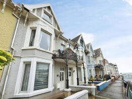 9, Picton Avenue, Porthcawl CF36 3AJ