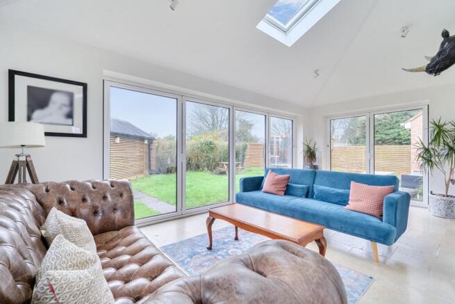 1415333-17-698c94b11b702