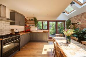 46, Hanover Road, Tottenham, London N15 4DL