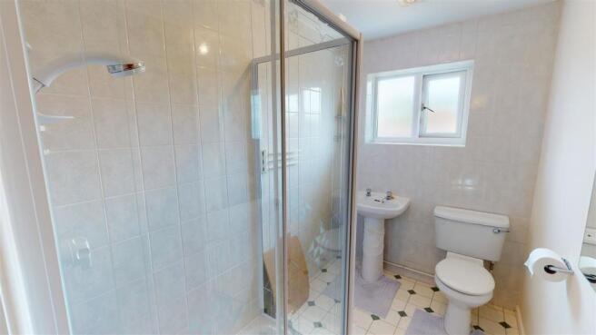 Cartwright Court Bathroom