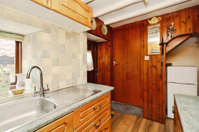 1 bed Terraced for sale Image 7