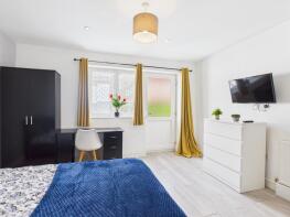64, Earlham Green Lane, Norwich NR5 8HF