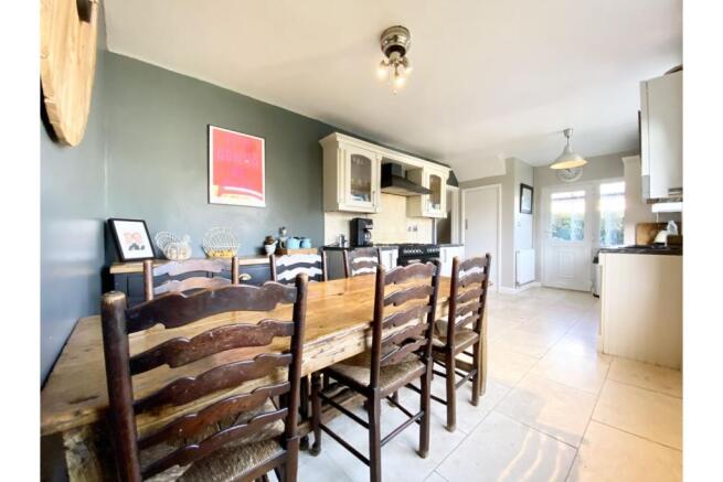 Kitchen/Dining Room