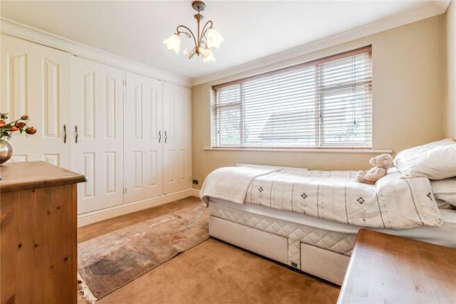 4 bed Semi-Detached for sale Image 7