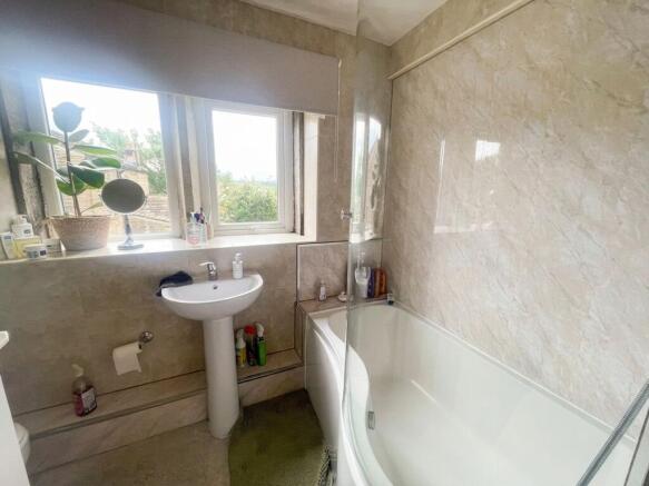 2 bed Terraced for sale Image 9
