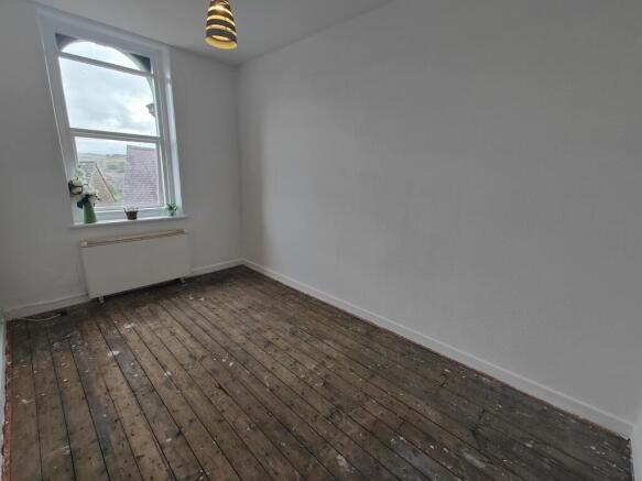2 bed Apartment for sale Image 8