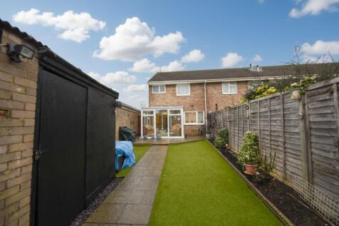 Beech Close, Huntingdon, PE29