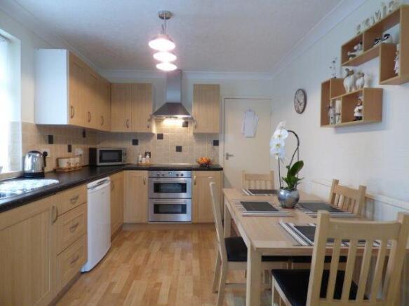 Kitchen diner