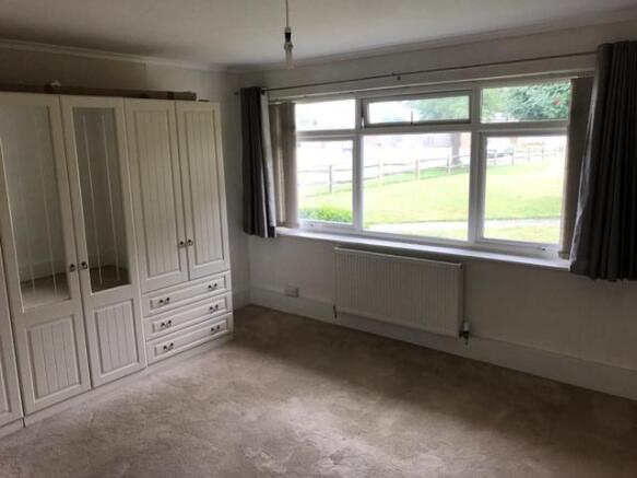 Bedroom 1 - View 1