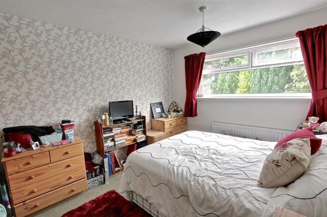 Bedroom 1 (Double)