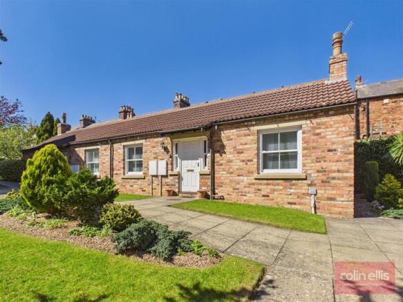 1 bed Semi-Detached Bungalow for sale Image 12