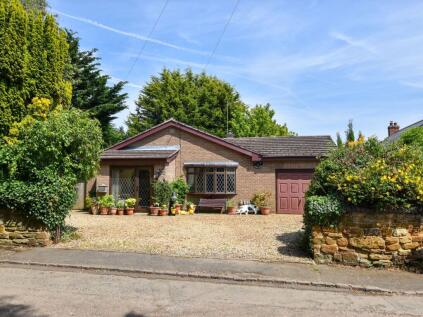 West End, Bugbrooke, NN7