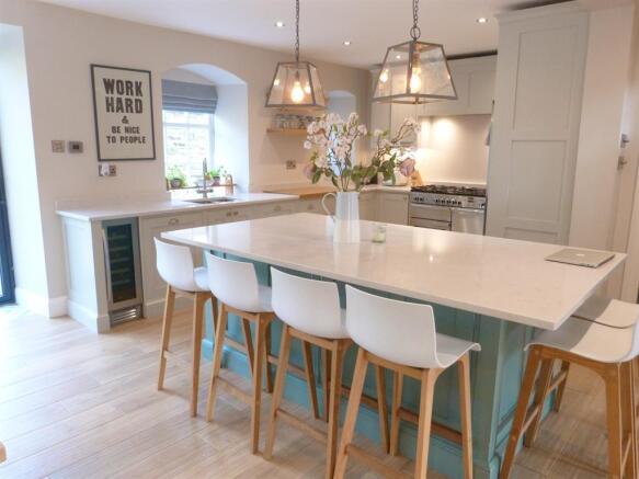 DINING KITCHEN