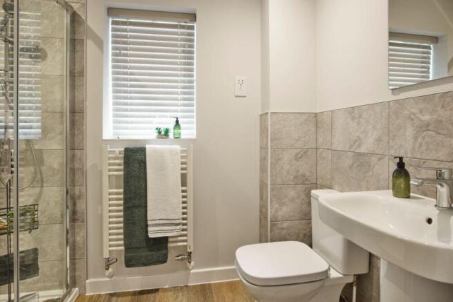 4 bed Detached for sale Image 9