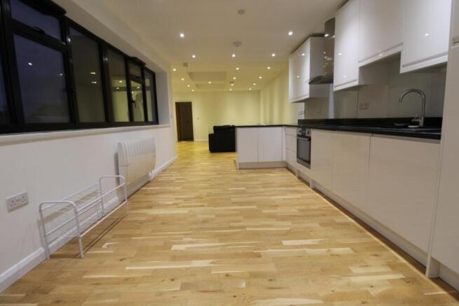 Kitchen / Dining Roo