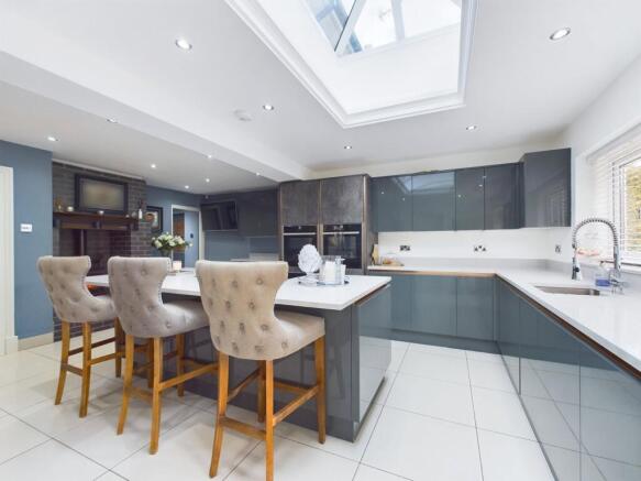 St. Helens Road, Ormskirk, L39 photo 4