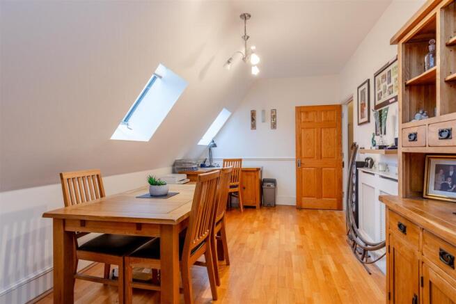 Chattenden House, Sneyd Park Dining Area 2.jpg