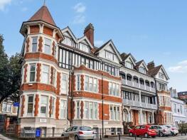 23, Ellerslie Chambers, Hinton Road, Bournemouth BH1 2EE