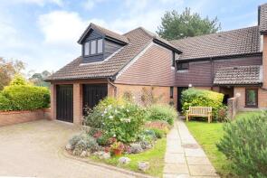 37, Harrowlands Park, Dorking RH4 2RA