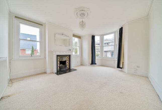 1359722-5-68e7ac9...