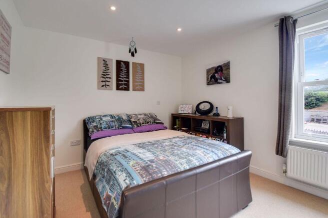 Bedroom 1 (Double)