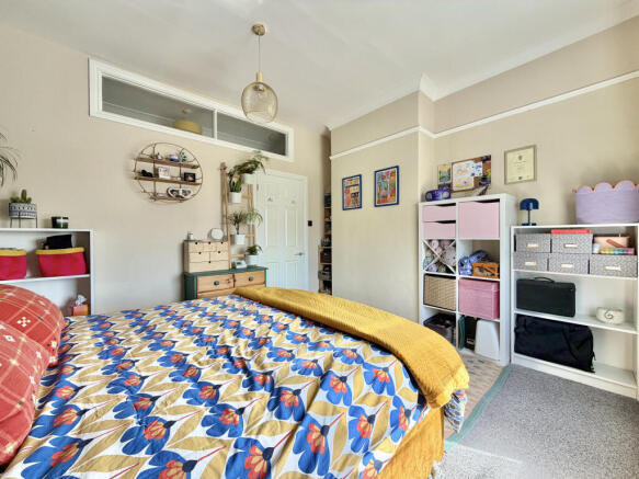 2 bed Terraced for sale Image 9