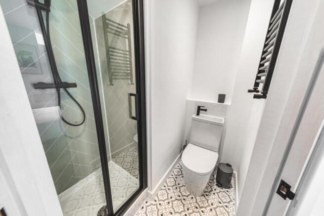 Ensuite