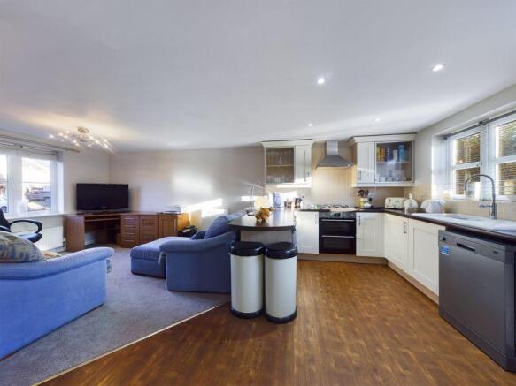 Living/Kitchen Area