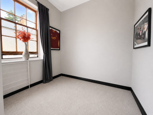 2 bed Terraced for sale Image 6