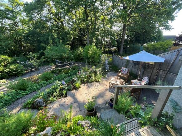 Vendor Garden Pho...