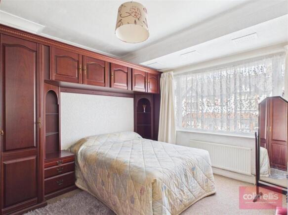 3 bed Semi-Detached for sale Image 10