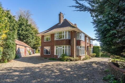 Yaxham Road, Dereham