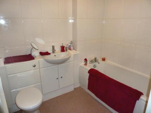 bathroom (Main)